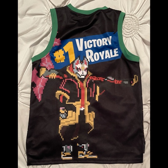 22.  Fortnite Jersey - Picture 2 of 2